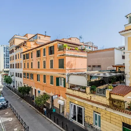 Bbhome Eleganza E Comfort Unico In San Giovanni District * Rome