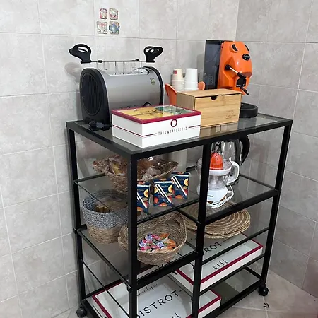 Bed & Breakfast Le Quattro Lune, Centro *