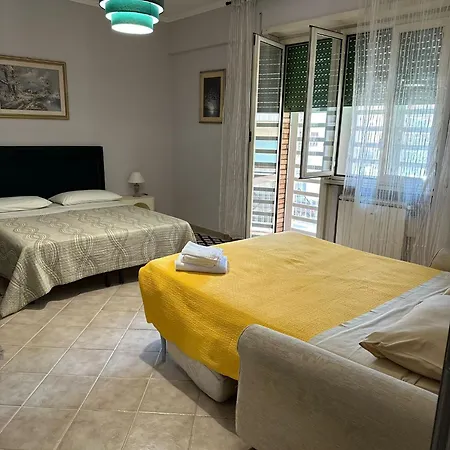 Bed & Breakfast Le Quattro Lune, Centro Rome