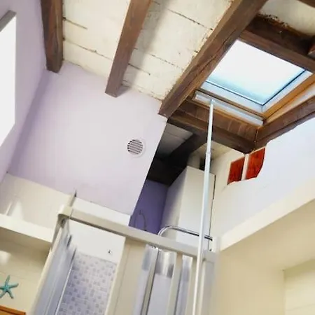 Trastevere Lovely Loft Apartment