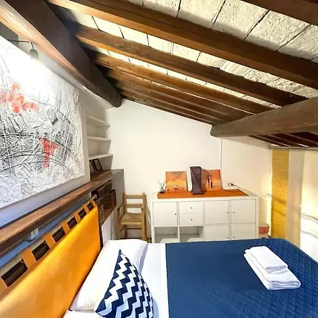 Trastevere Lovely Loft Apartment Rome