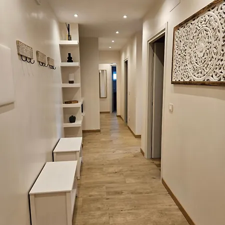 You'rhomesuite Apartment