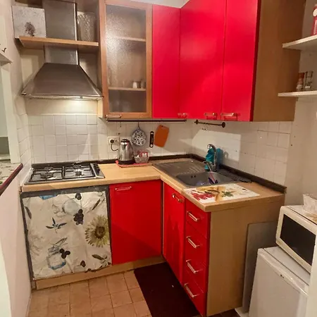 Apartment Benny House In The Park Close To Gemelli And Fl3 To S Peter And Center Rome