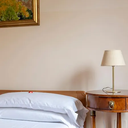 Bed & Breakfast Martina House 3*