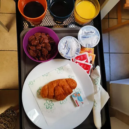 103 Bed & Breakfast *
