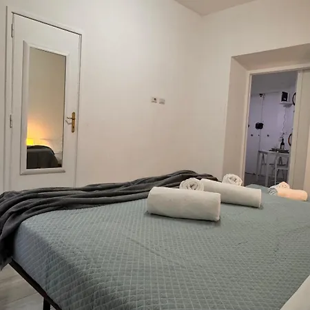 Cozy Apartment Rome
