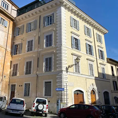 Lamia Casa
