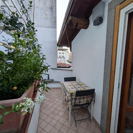 Olimpico Pied A Terre - Casa Apartment *