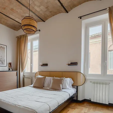 Colosseo Flats And Penthouse Apartman *