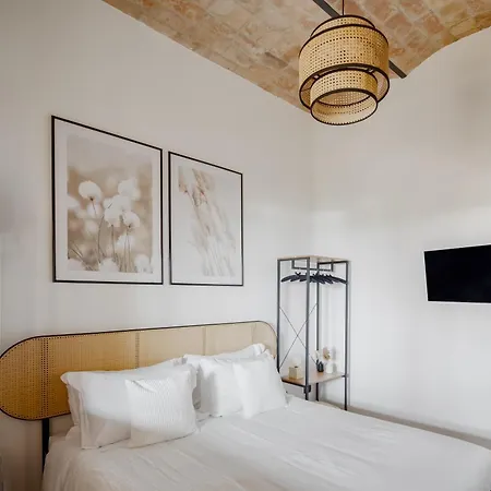 Colosseo Flats And Penthouse Apartman *