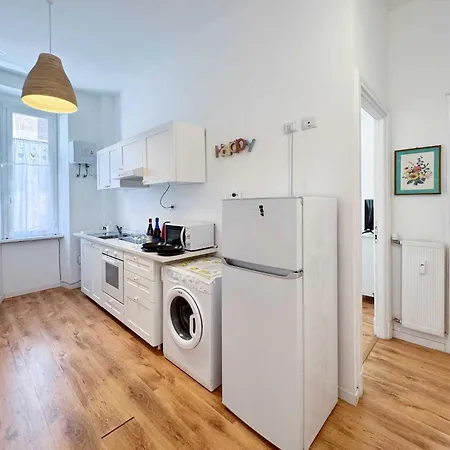 Piramide 2 Bedrooms & 2 Bathrooms