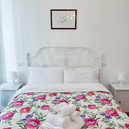 Piramide 2 Bedrooms & 2 Bathrooms Apartment *