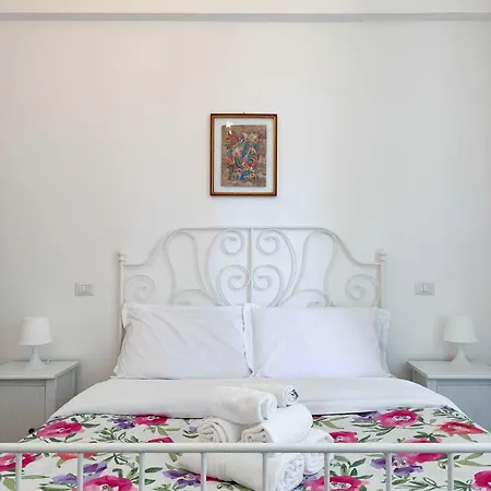 Piramide 2 Bedrooms & 2 Bathrooms * Rome