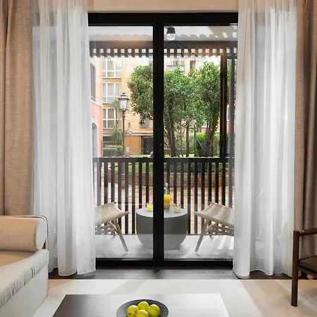 Master Trevi Aparthotel *