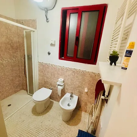 Apartment Benny House In The Park Close To Gemelli And Fl3 To S Peter And Center Rome