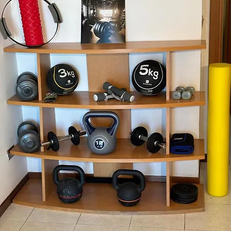 Spazioso Eur 120 Mq Con Palestra E Parcheggio Privati Rome