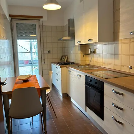 Apartment Spazioso Eur 120 Mq Con Palestra E Parcheggio Privati