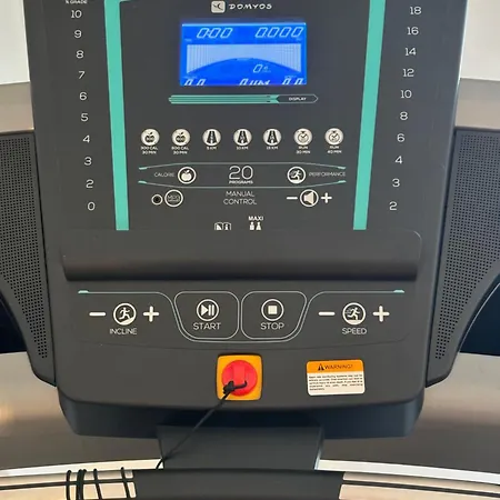 Spazioso Eur 120 Mq Con Palestra E Parcheggio Privati Rome