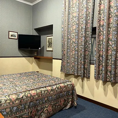 Garda Hotell
