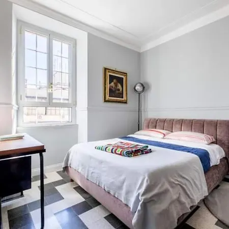 Realty Company Vittoria Apartment Rome