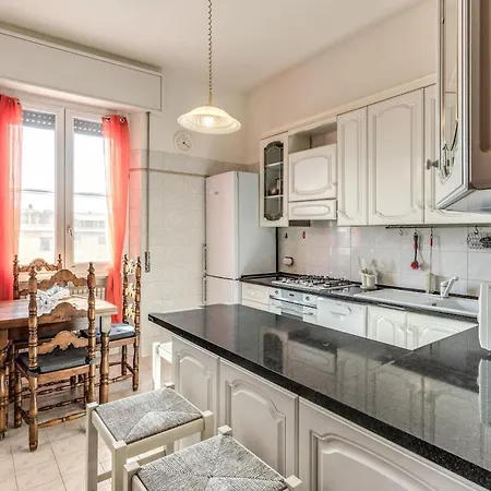Near Trastevere Apartment Rome