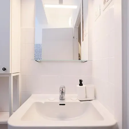 New Tuscolana White - Moderno Monolocale Roma
