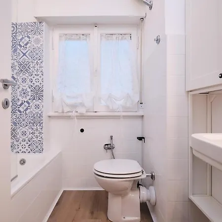 New Tuscolana White - Moderno Monolocale Daire *