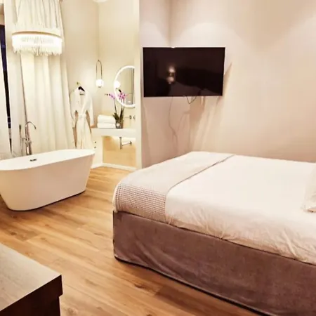 Stoa Boutique Hotel