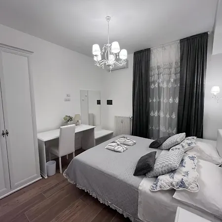 Apartment Colosseo Luxury *
