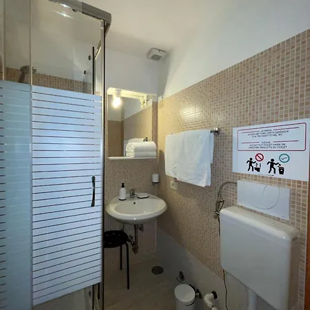 Meret Bed & Breakfast Rome