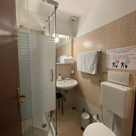 Bed & Breakfast Meret Rome
