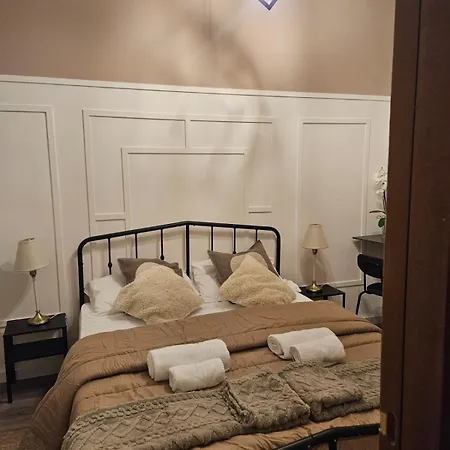 San Daniele Bundi House بيت ضيافة روما
