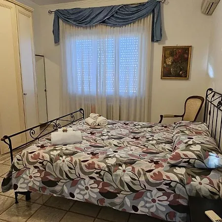 Apartment Australian House - Bufalotta *