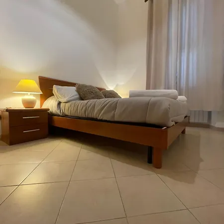 Dama Turati Apartment *