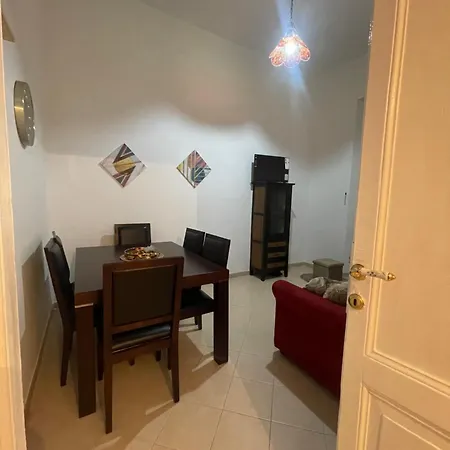 Dama Turati Apartment *
