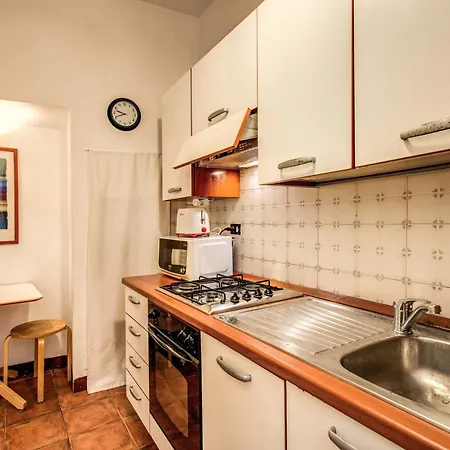 Home-in-rome Apartment