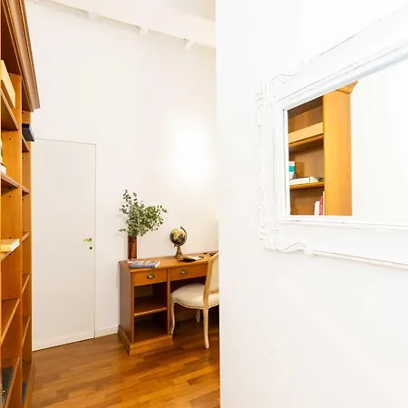 Luxury House Lungaretta - Zeno 50 Apartment Rome