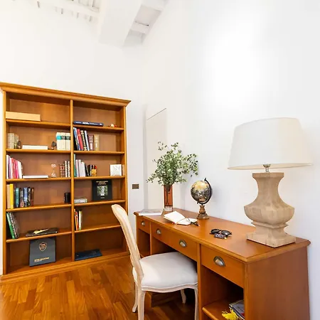 Luxury House Lungaretta - Zeno 50 Rome