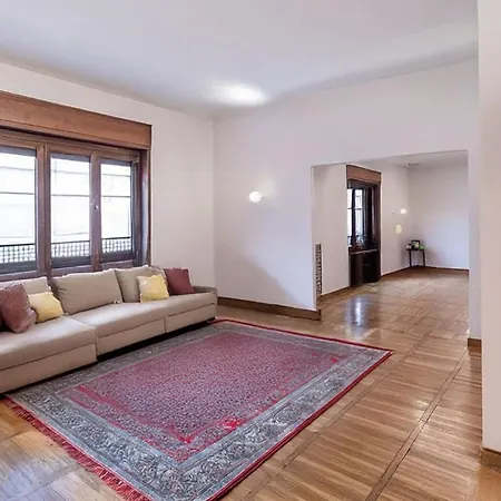 Apartment Realty Company Vittoria Rome