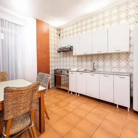Realty Company Vittoria *