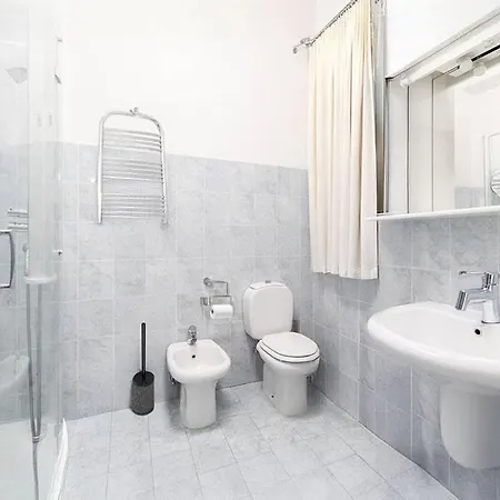 Realty Company Vittoria Apartment