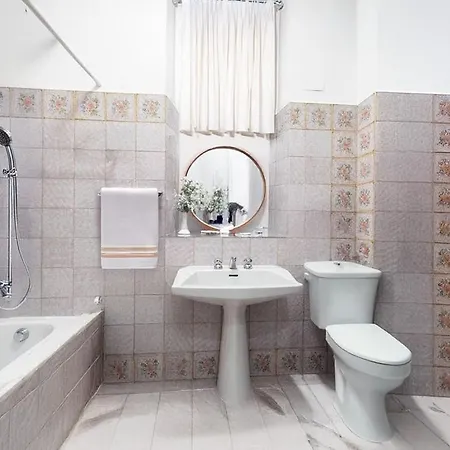 Apartment Realty Company Vittoria