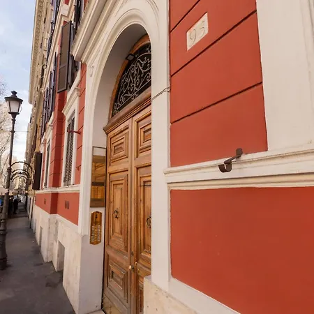 Appartement La Casa Di Vittorio Boutique Ottaviano San Pietro *