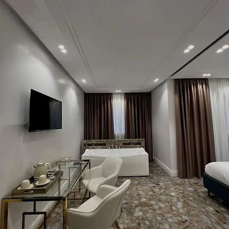 Guest house Golden House Cinecitta *