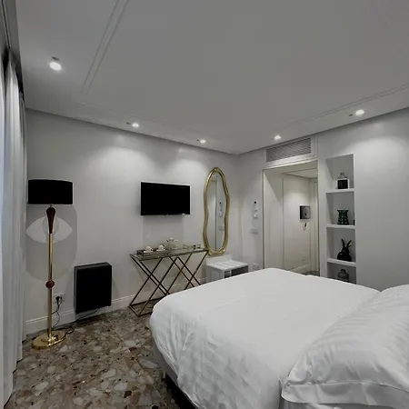 Guest house Golden House Cinecitta *