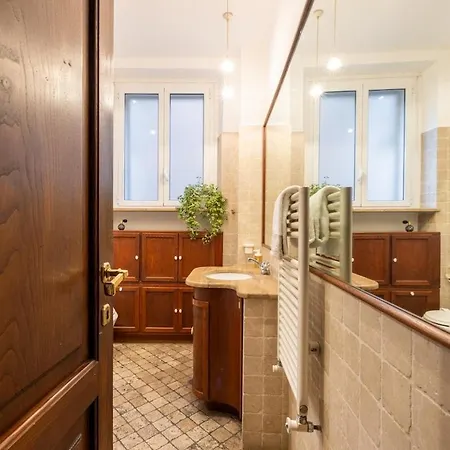 Apartment Nostromondo Prestigious 2 Bedrooms Domus In Forum Area