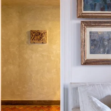 Apartment Nostromondo Prestigious 2 Bedrooms Domus In Forum Area Rome