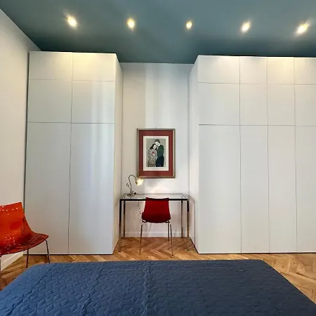 Bright House * Rome