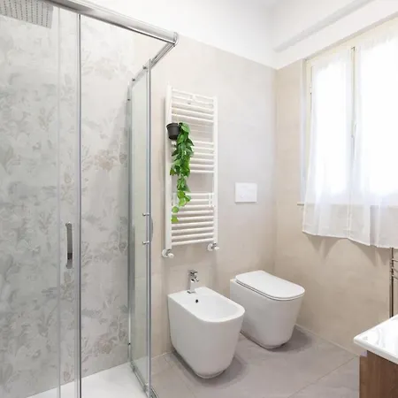 15 Minutes From Center & Metro 2 Minutes Apartment Rome