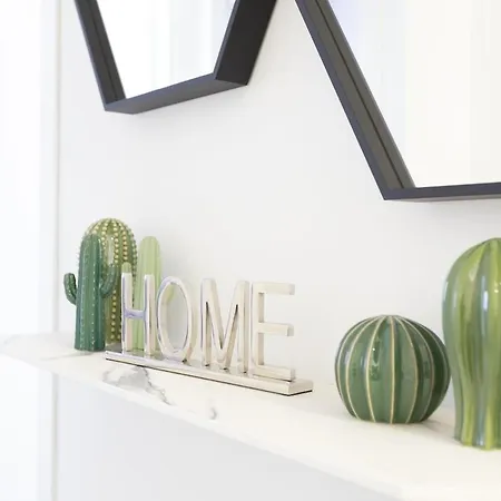 15 Minutes From Center & Metro 2 Minutes Apartment